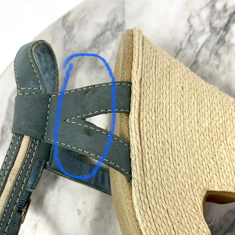 Clarks Blue Leather T-Strap Platform Comfort Platforms 10 Nautical Resortwear